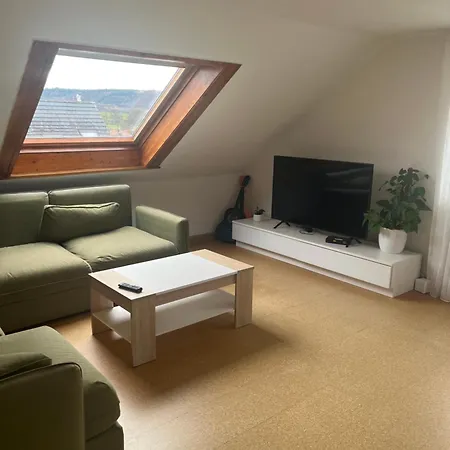 2 Zimmerwohnung Apartment *
