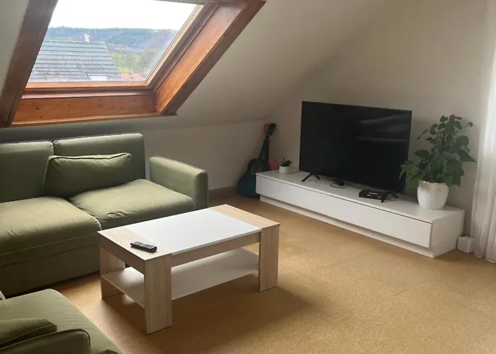 2 Zimmerwohnung Apartment *